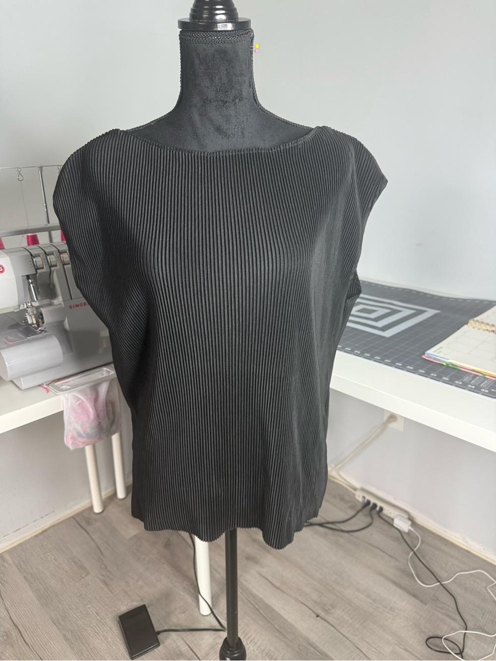 Zara Black Ribbed Short-Sleeve Tee